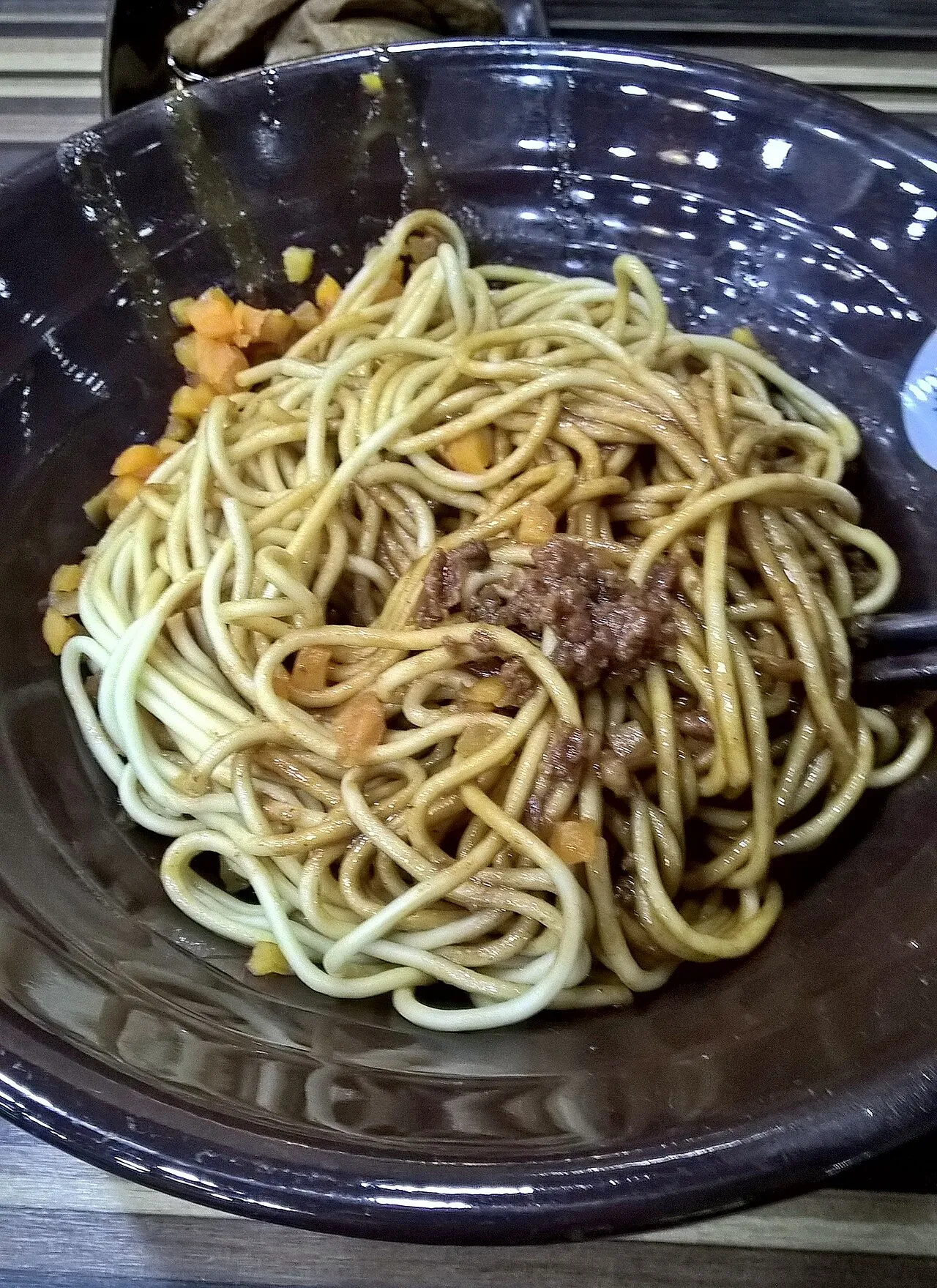 A bowl of Wuhan reganmian — hot dry noodles in sesame sauce