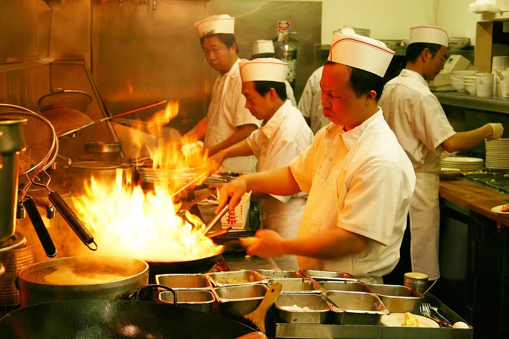 Cantonese Cuisine: Dim Sum, Roast Meats & Fresh Seafood