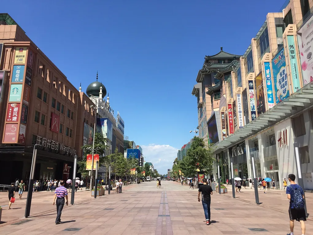 Shopping in China: Markets, Malls, Tech & Duty-Free