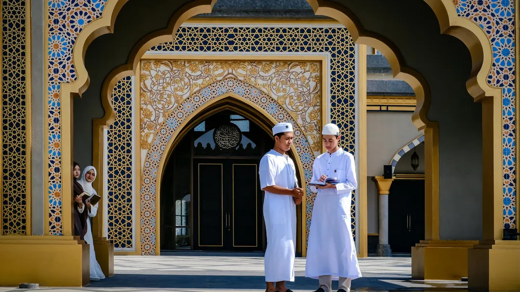 China for Muslim Travellers: Halal Food, Mosques & Prayer