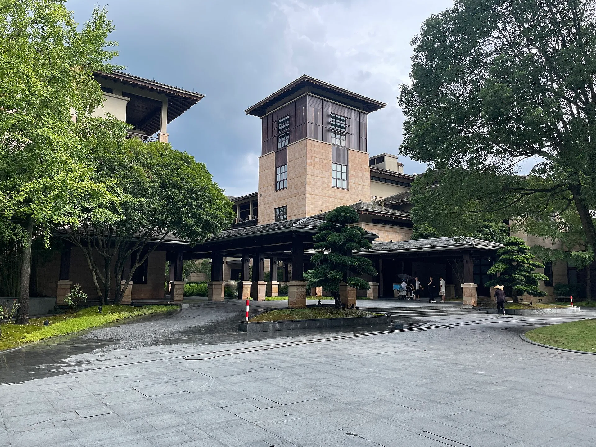 Xin Rong Ji's restaurant in Linhai, Taizhou — the home region where the now Michelin-starred group began